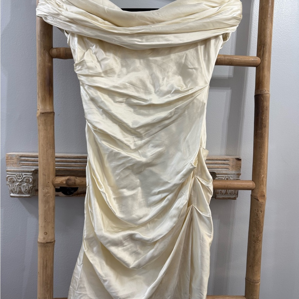 LPA Off-Shoulder Backless Ruched Mini Dress in Ivory - Picture 4 of 9